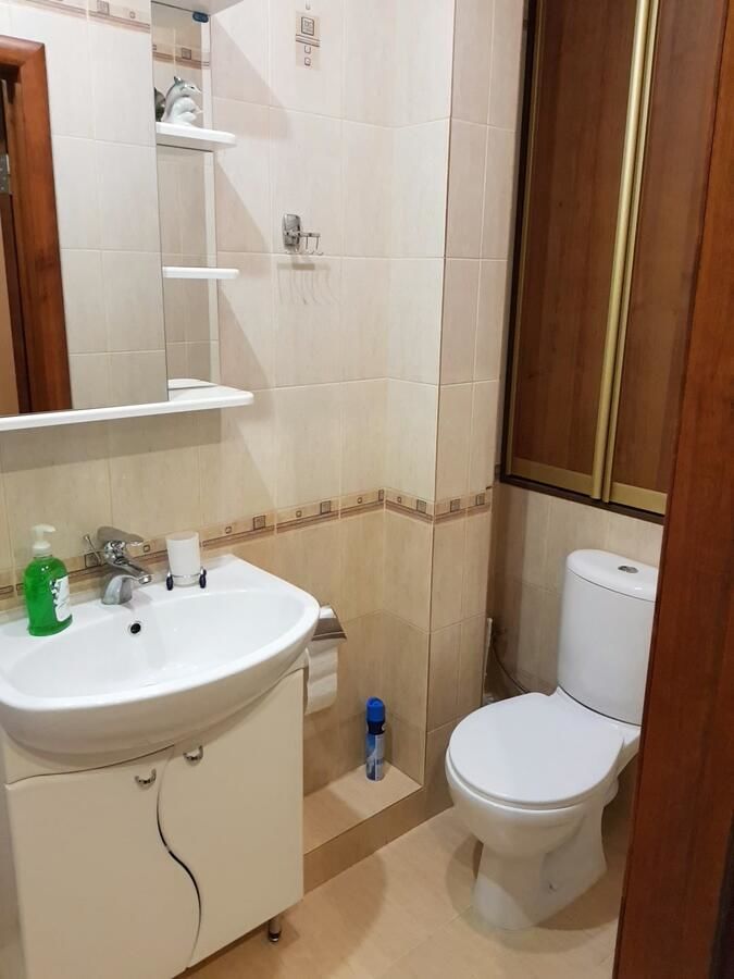 Апартаменты квартира с 3 спальнями в центре Брест-13